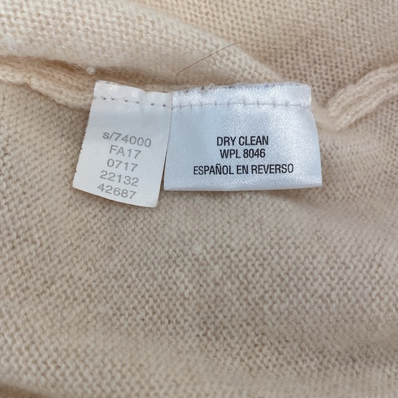 Charter Club 100% Pure Cashmere luxury cashmere Sweater Size Medium - Picture 4 of 9
